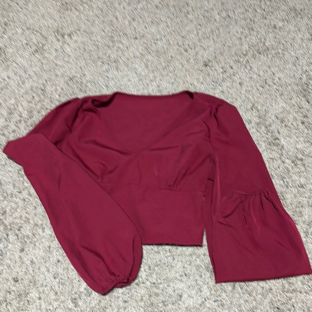 SHEIN Red Asymmetrical Crop Blouse 3/4 Sleeve
